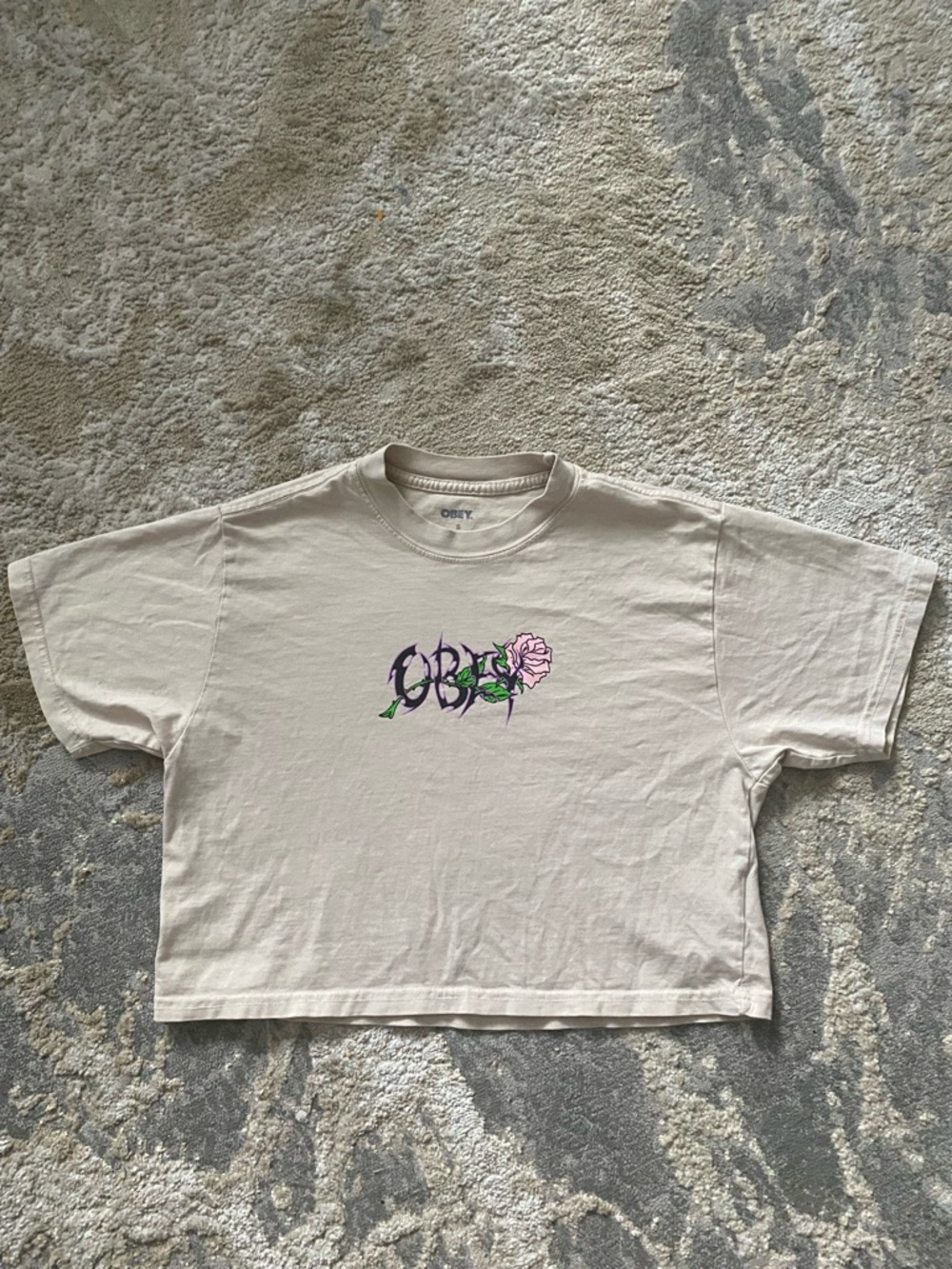 Obey Rose & Thorn cropped baby tee T-shirt from the streetwear brand Obey Size S